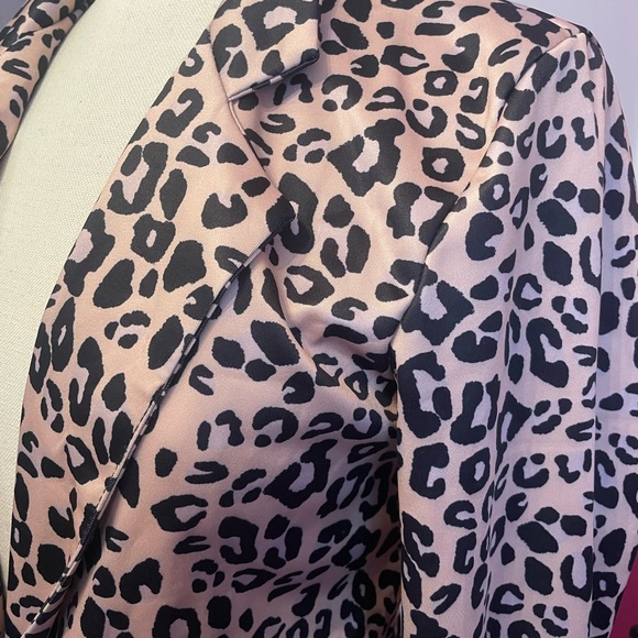 Leopard jacket - Picture 2 of 3
